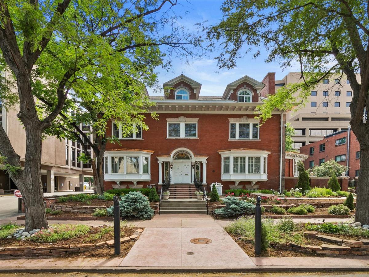 デンバー The Starkey Mansion, One Block From Colorado State Capitolヴィラ エクステリア 写真