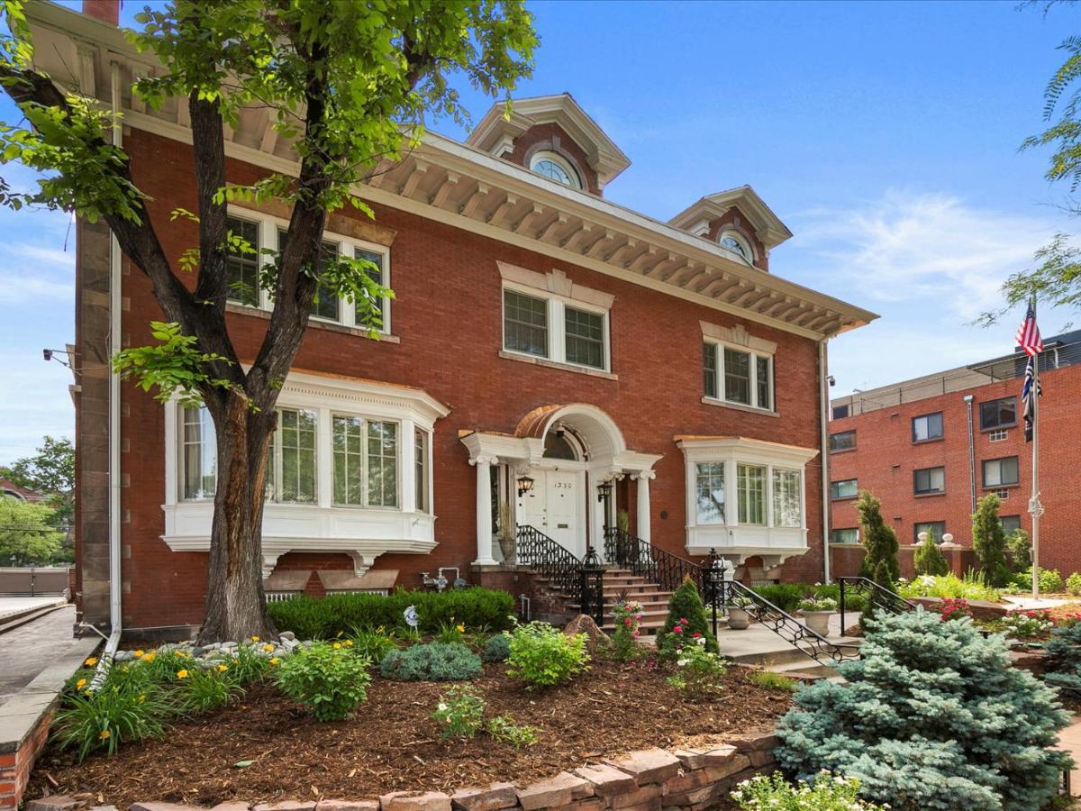 デンバー The Starkey Mansion, One Block From Colorado State Capitolヴィラ エクステリア 写真